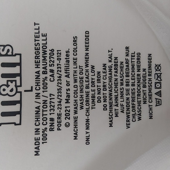 NWT M&M World Rainbow Studded Short Sleeve Tshirt Size Large - Picture 6 of 6